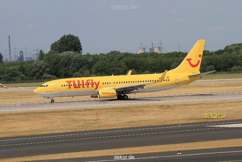 duesseldorf-flughafen-flughafen-flugzeuge-1-005