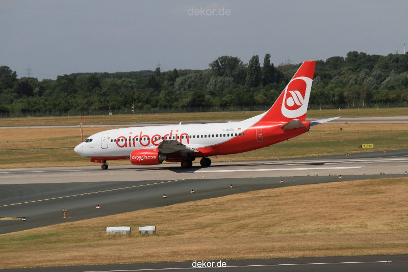 duesseldorf-flughafen-flughafen-flugzeuge-1-053