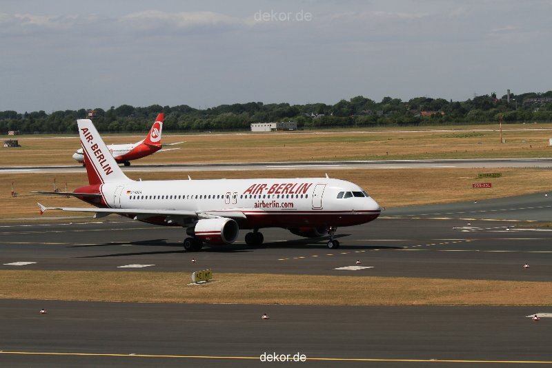 duesseldorf-flughafen-flughafen-flugzeuge-1-055