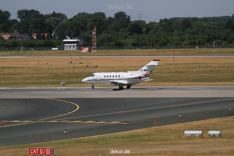 duesseldorf-flughafen-flughafen-flugzeuge-1-061
