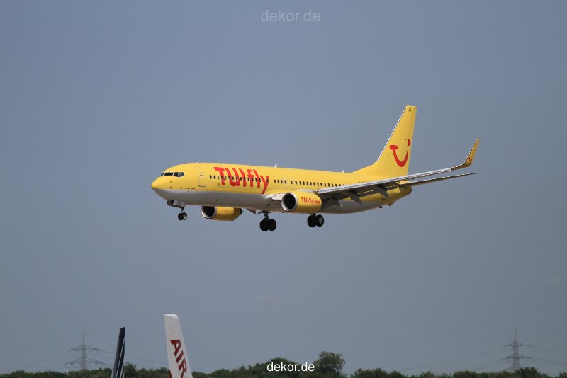 duesseldorf-flughafen-flughafen-flugzeuge-1-087
