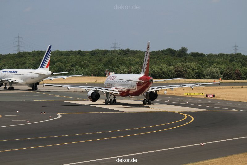 duesseldorf-flughafen-flughafen-flugzeuge-1-093