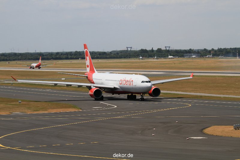 duesseldorf-flughafen-flughafen-flugzeuge-1-194