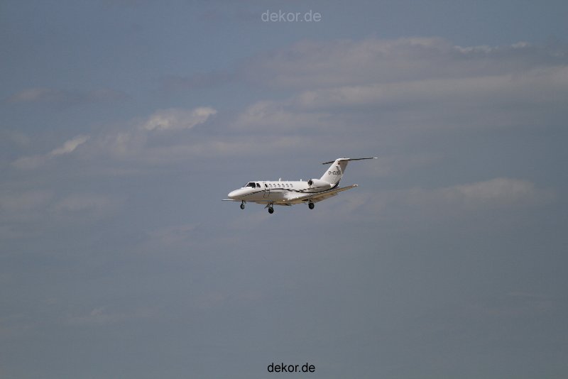 duesseldorf-flughafen-flughafen-flugzeuge-1-273