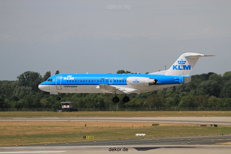 duesseldorf-flughafen-flughafen-flugzeuge-2-044