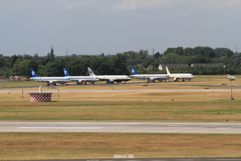 duesseldorf-flughafen-flughafen-flugzeuge-2-054
