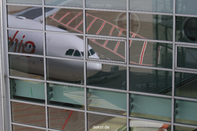 duesseldorf-flughafen-flughafen-flugzeuge-2-056