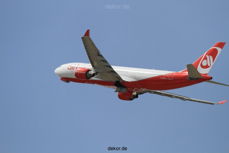duesseldorf-flughafen-flughafen-flugzeuge-2-076