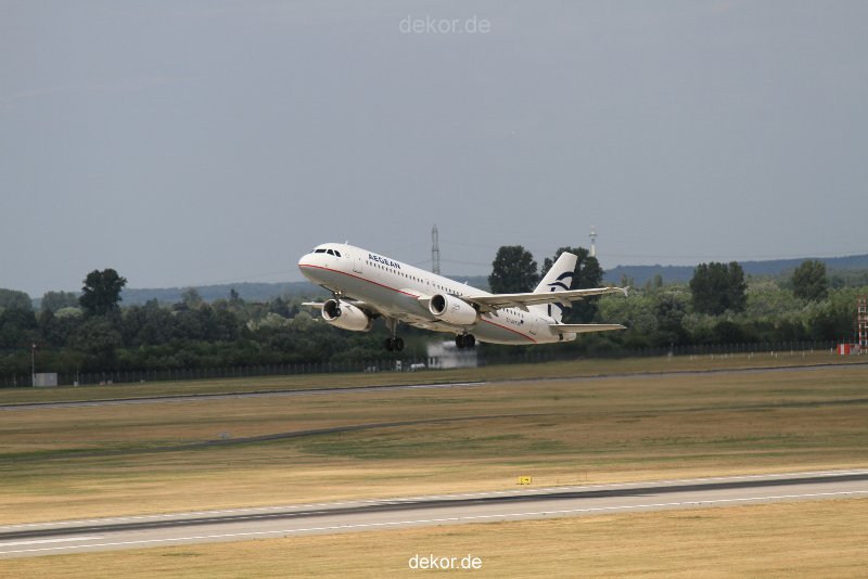 duesseldorf-flughafen-flughafen-flugzeuge-2-098
