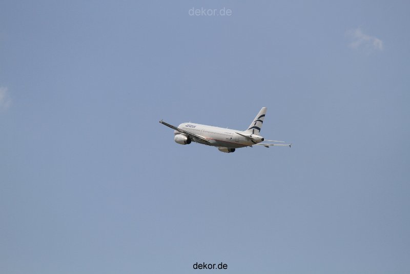 duesseldorf-flughafen-flughafen-flugzeuge-2-104