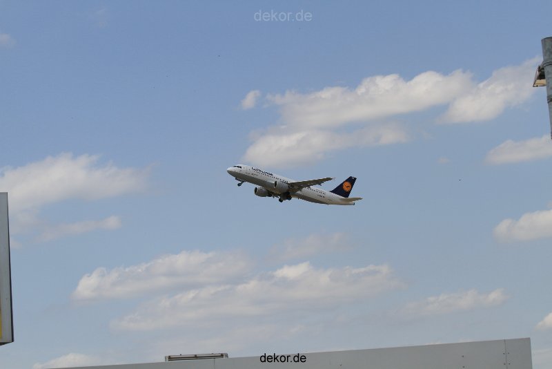 duesseldorf-flughafen-flughafen-flugzeuge-2-108