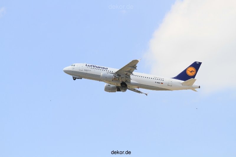 duesseldorf-flughafen-flughafen-flugzeuge-2-110