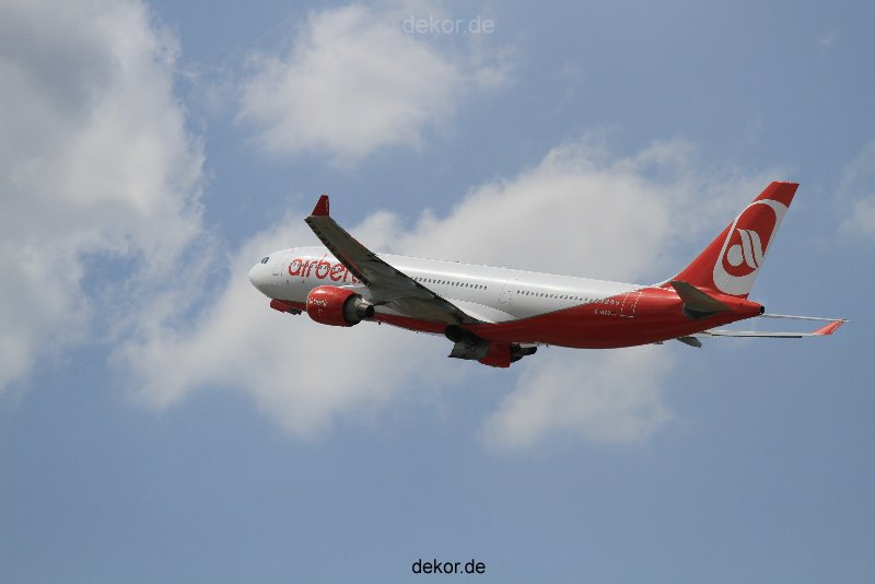 duesseldorf-flughafen-flughafen-flugzeuge-2-118