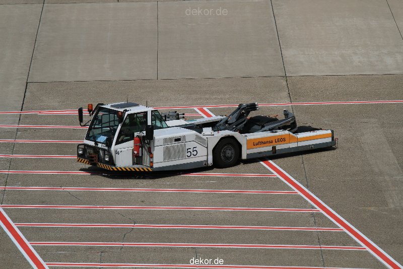 duesseldorf-flughafen-flughafen-flugzeuge-2-123