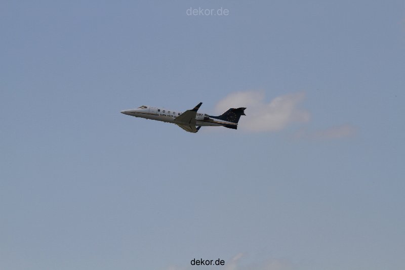 duesseldorf-flughafen-flughafen-flugzeuge-2-150