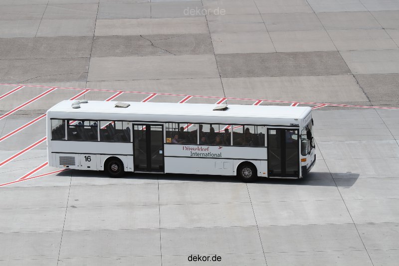 duesseldorf-flughafen-flughafen-flugzeuge-2-200