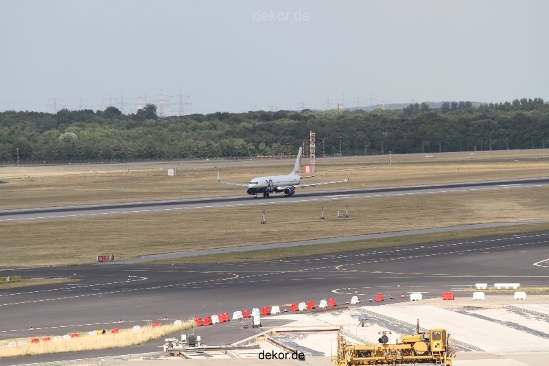 duesseldorf-flughafen-flughafen-flugzeuge-2-204