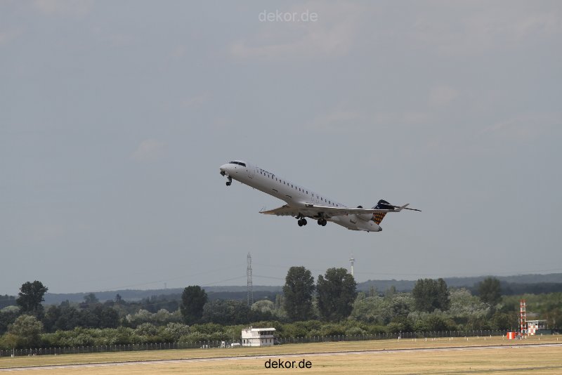 duesseldorf-flughafen-flughafen-flugzeuge-2-267
