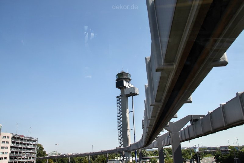 duesseldorf-flughafen-flughafen-sky-train-011