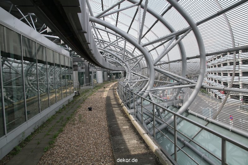 duesseldorf-flughafen-flughafen-sky-train-024