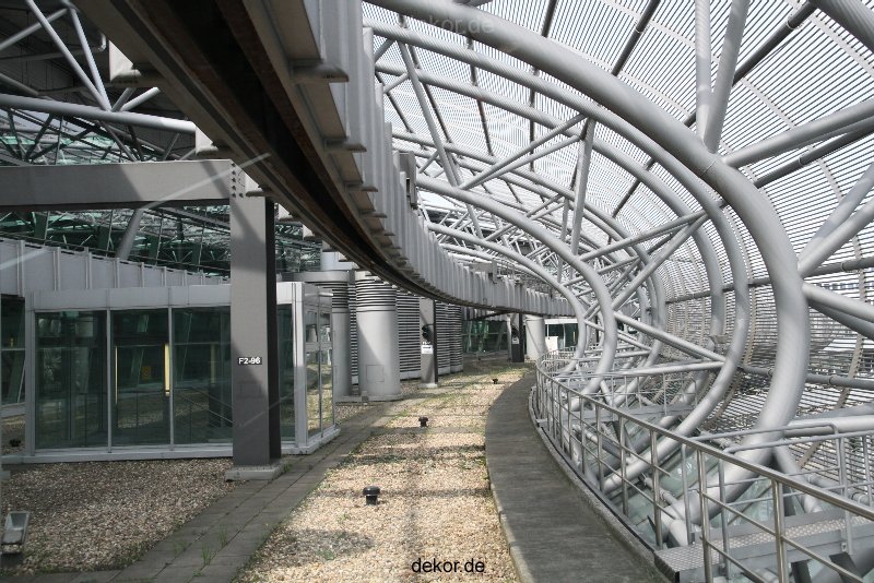 duesseldorf-flughafen-flughafen-sky-train-025