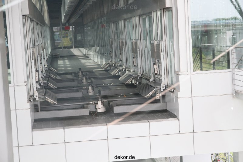 duesseldorf-flughafen-flughafen-sky-train-042