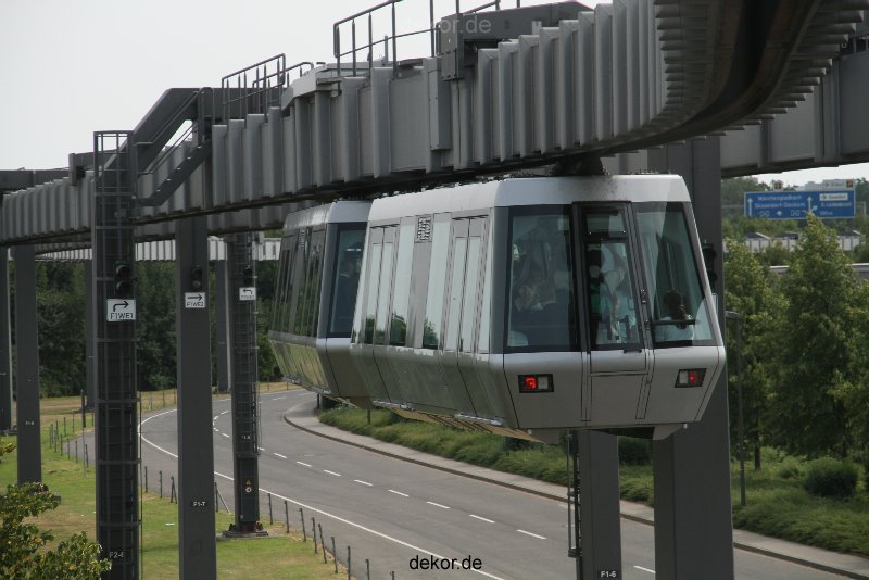 duesseldorf-flughafen-flughafen-sky-train-048