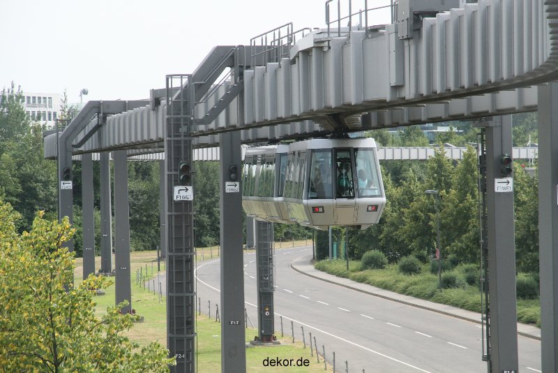 duesseldorf-flughafen-flughafen-sky-train-050