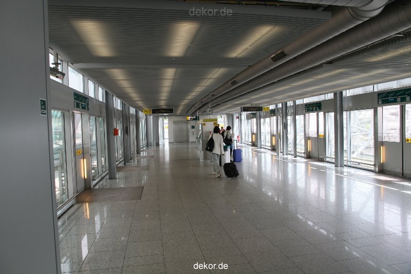 duesseldorf-flughafen-flughafen-001