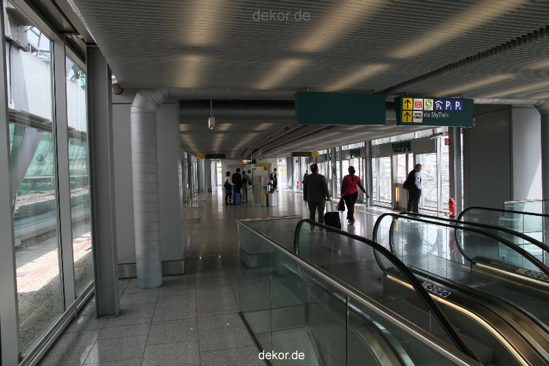 duesseldorf-flughafen-flughafen-003