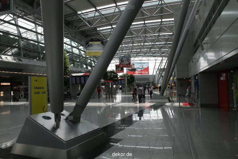 duesseldorf-flughafen-flughafen-030