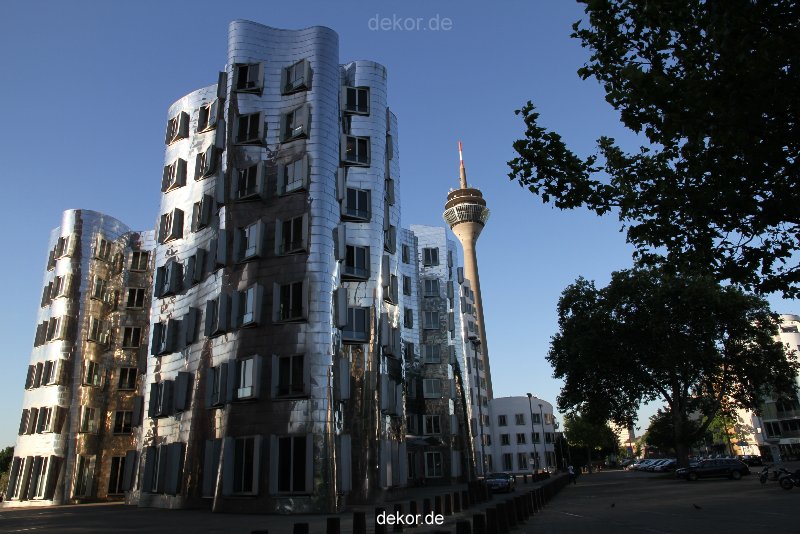duesseldorf-medienhafen-medienhafen-gehry-bauten-020