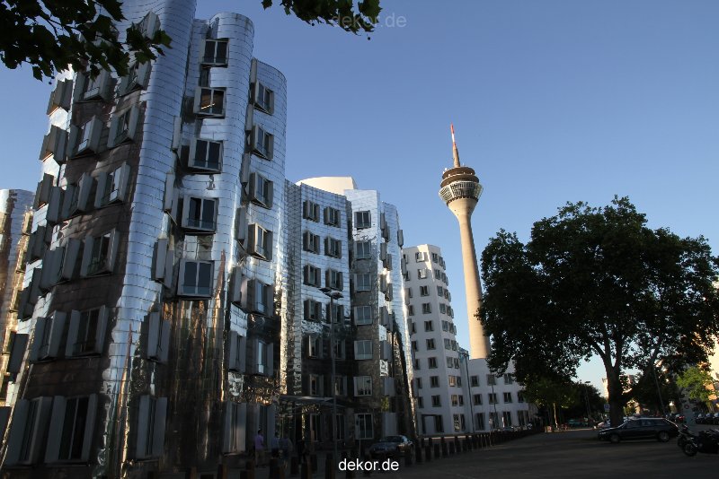 duesseldorf-medienhafen-medienhafen-gehry-bauten-023