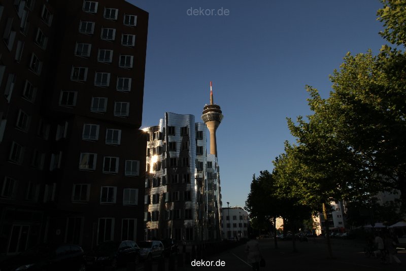 duesseldorf-medienhafen-medienhafen-gehry-bauten-034