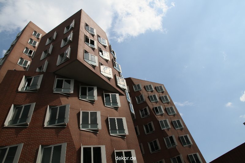 duesseldorf-medienhafen-medienhafen-gehry-bauten-047