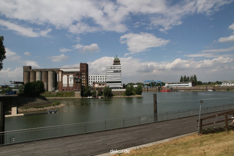 duesseldorf-medienhafen-medienhafen2-087