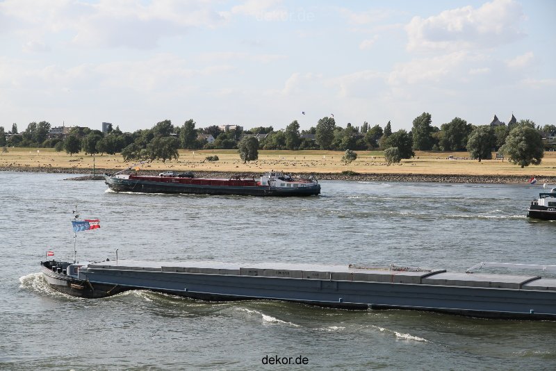 duesseldorf-medienhafen-medienhafen3-100