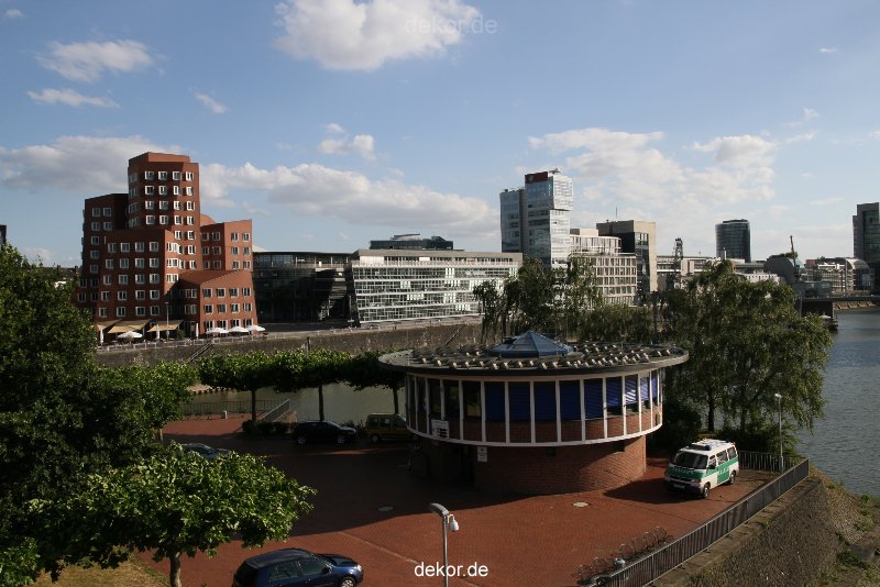 duesseldorf-medienhafen-medienhafen3-107