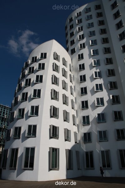duesseldorf-medienhafen-medienhafen4-004