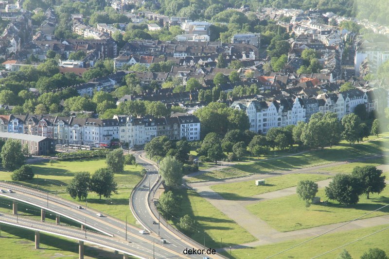 duesseldorf-medienhafen-rheinturm-aussicht-017