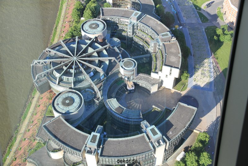 duesseldorf-medienhafen-rheinturm-aussicht-043