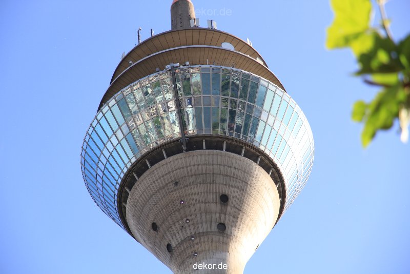 duesseldorf-medienhafen-rheinturm-004
