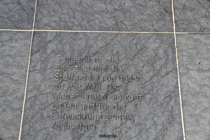 duesseldorf-medienhafen-rheinturm-022