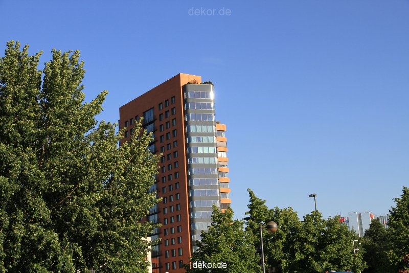 duesseldorf-medienhafen-rheinturm-049