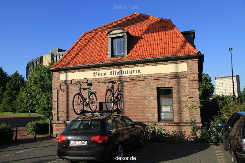 duesseldorf-medienhafen-rheinturm-050