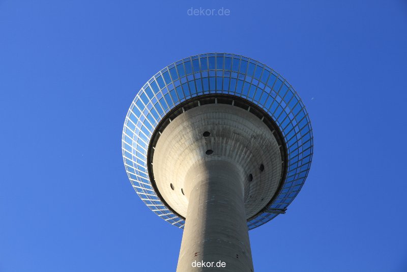duesseldorf-medienhafen-rheinturm-057