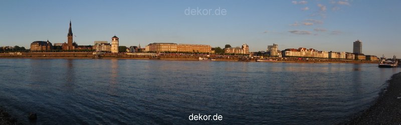 duesseldorf-altstadt-rheinpromenade-panorama-008