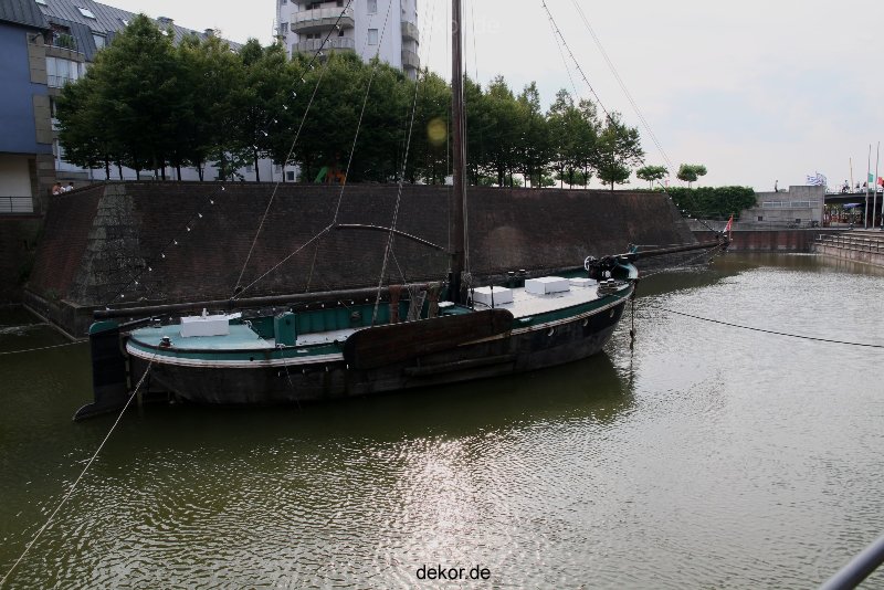 duesseldorf-altstadt-alter-hafen-004