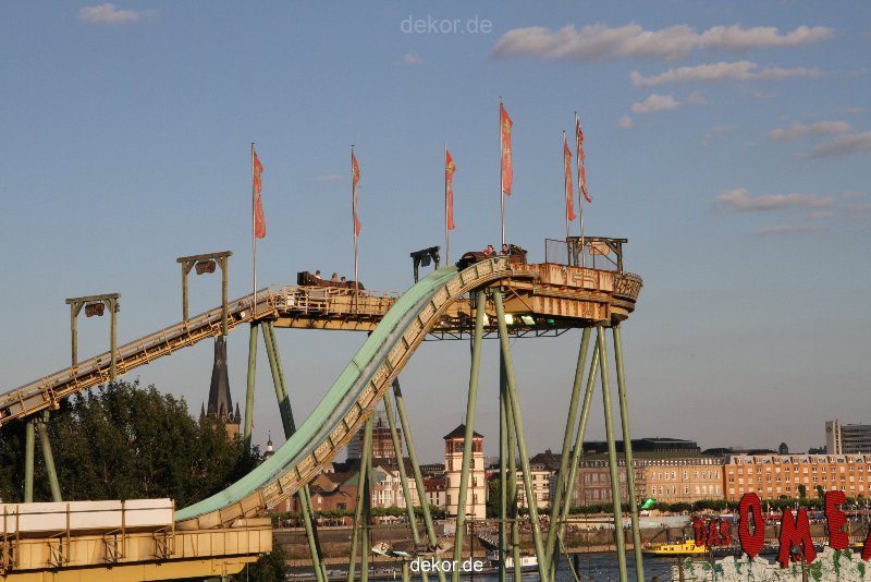 duesseldorf-rheinwiesen-kirmes-2010-020