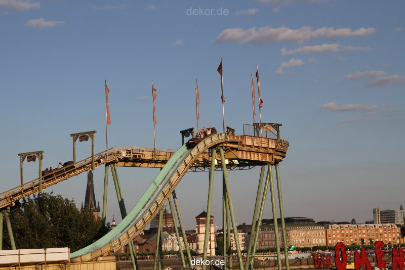 duesseldorf-rheinwiesen-kirmes-2010-021